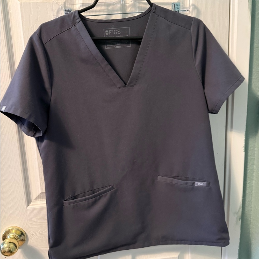 Figs Charcoal Scrub Top Women’s M